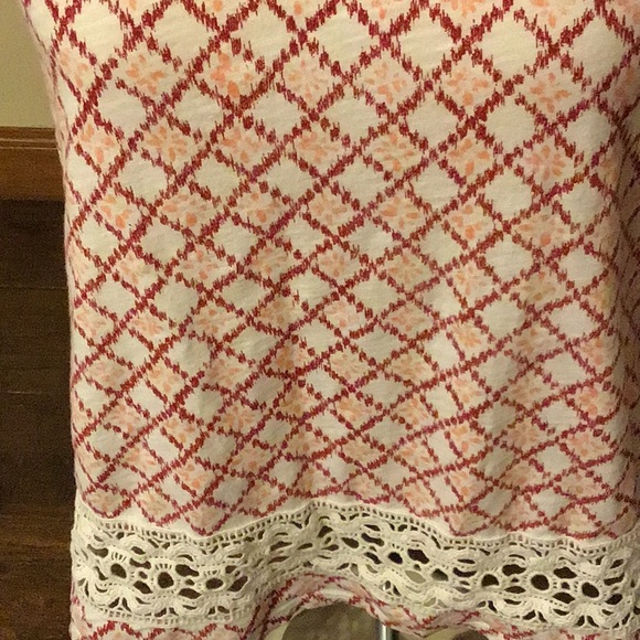 Loft Top Size Small - Picture 3 of 6